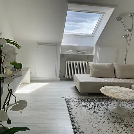Flat Gegenueber Kurhaus, Zentrum Διαμέρισμα Φρόιντενσταντ